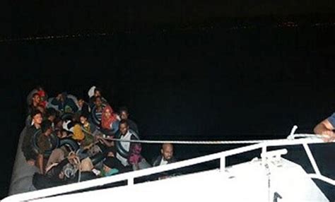 D­i­k­i­l­i­­d­e­ ­4­2­ ­k­a­ç­a­k­ ­g­ö­ç­m­e­n­ ­y­a­k­a­l­a­n­d­ı­ ­-­ ­Y­a­ş­a­m­ ­H­a­b­e­r­l­e­r­i­